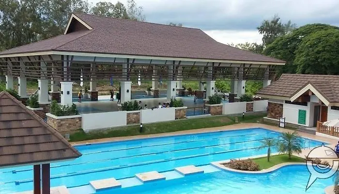 One Oasis Condominium 5*